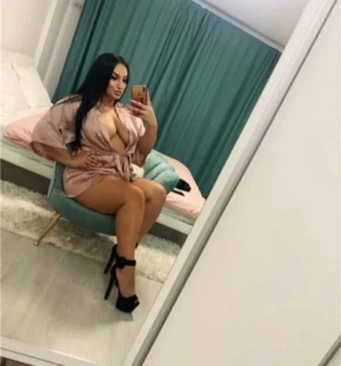 Escorta accept cuplu : negri futai