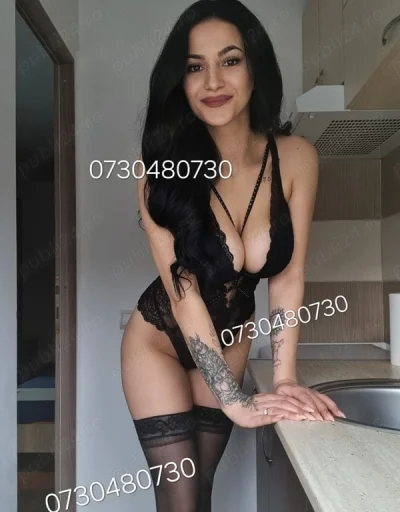 Escorta alexya : futai cu babe isterice