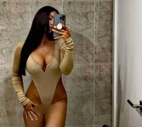 Escorta tpu : futai in grup amatori