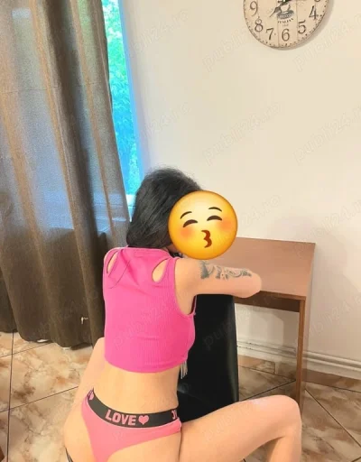 Public 24 escorte – curve blonde